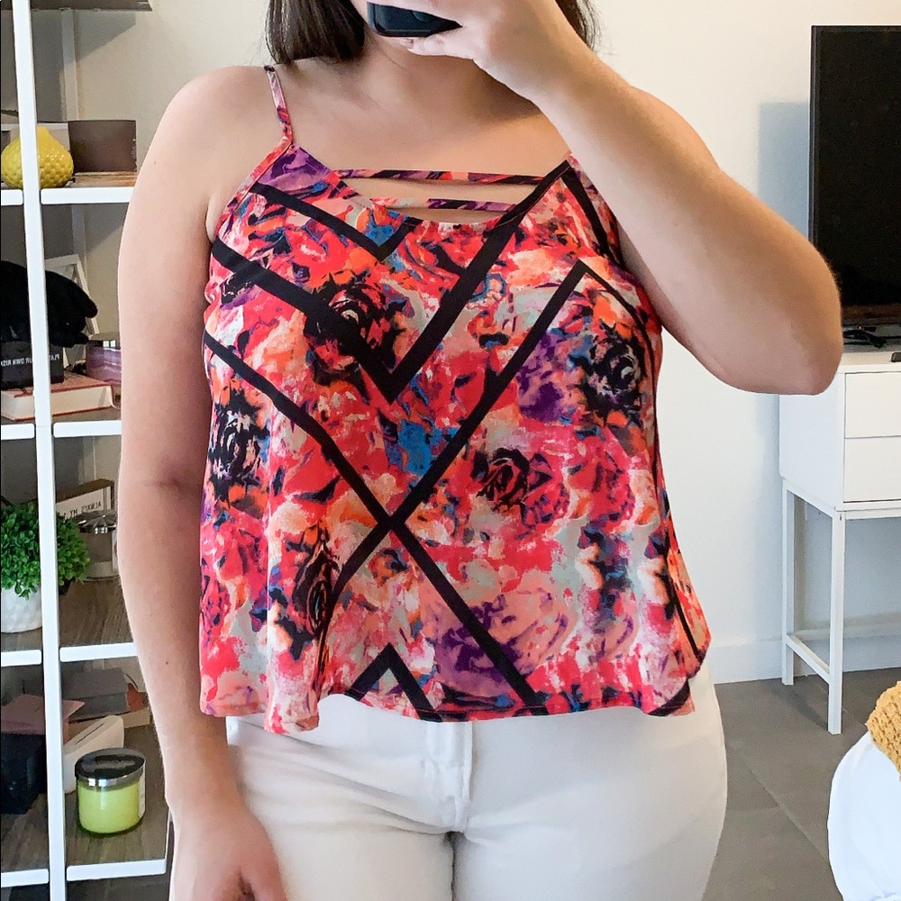 Floral pattern top